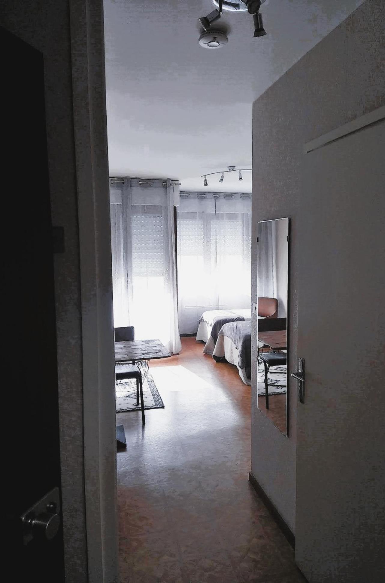 Appartement Paisible studio avec agréable loggia et vue dégagée à Aix-les-Bains Extérieur photo